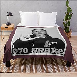 070 Shake Bw Poster Throw Blanket