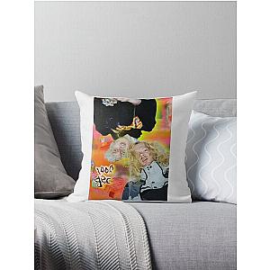 100 gecs poster - Perfect Gift Throw Pillow