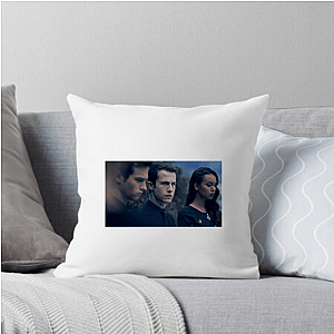13 Reasons Why Hannah's Story Lives 13 Reasons Why Pillows Cover