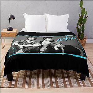 A-ha - Retro Throw Blanket