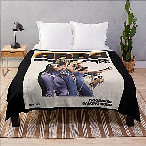 of 4.Super abba dancing and loving Throw Blanket