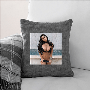 Abigail Ratchford Curves And Confidence Abigail Ratchford Pillows Cover
