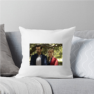 Big Bold Beautiful & Barefoot A Big Bold Beautiful Journey Pillows Cover