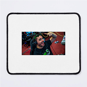 Zero to Zera – Adrien Adrien Nougaret Mouse Pads
