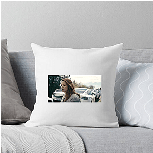 The Predator Becomes the Prey After The Hunt Pillows Cover
