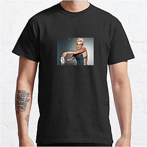 Recording Artist Alecia Beth Moore Alecia Beth Moore T-Shirts