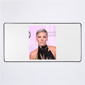 Live Performer Alecia Beth Moore Alecia Beth Moore Mouse Pads