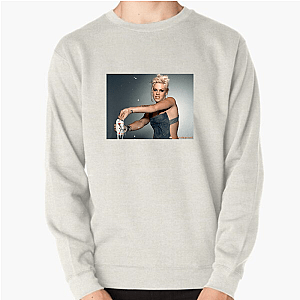 Recording Artist Alecia Beth Moore Alecia Beth Moore Sweatshirts