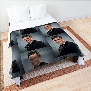 Alejandro Sanz image Comforter