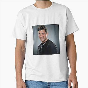 Alejandro Sanz classic T-Shirt