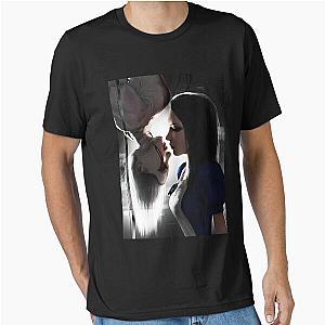 Alice Liddell Alice Returns Graphic T-Shirt