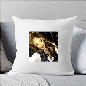 Alicia Fox Always Unpredictable, Always Iconic Alicia Fox Pillows Cover
