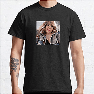 Size Doesn’t Define – Alicia Mccarvell Alicia Mccarvell T-Shirts