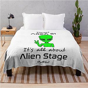 Forget Area 51. It's All About Alien Invasion Now Throw Blanket