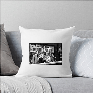 All in the Family Beyond The Bunkers All In The Family Pillows Cover
