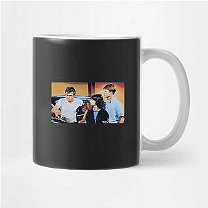 Stay Strong With American Graffiti American Graffiti Mugs