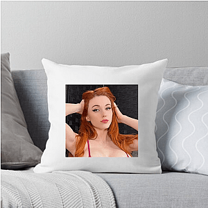 Amouranth Breaks Every Mold Amouranth Pillows Cover