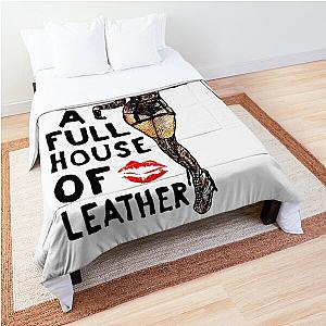 amy winehouse vintage design Comforter