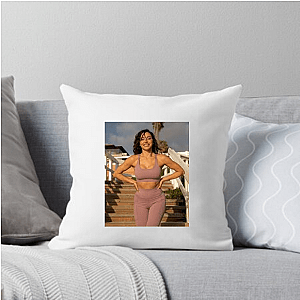Gym Fashion Ambassador Ana Cheri Pillows Cover
