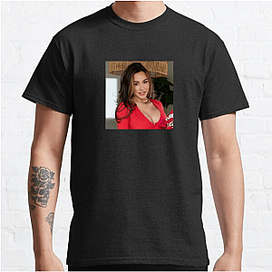 Body Positive Advocate Ana Cheri T-Shirts