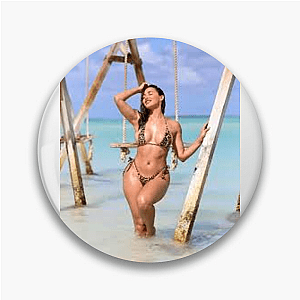 Instagram Fitness Influencer Ana Cheri Pins