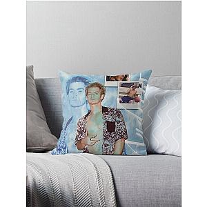 blonde andrew garfield Throw Pillow