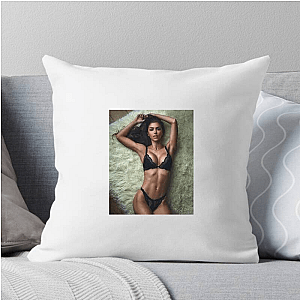 Body Confidence Advocate Anllela Sagra Pillows Cover