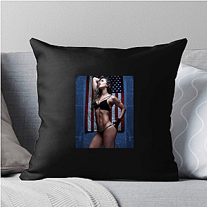 Strength With Elegance Anllela Sagra Pillows Cover