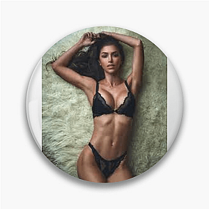 Body Confidence Advocate Anllela Sagra Pins