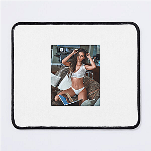Mind And Muscle Balance Anllela Sagra Mouse Pads