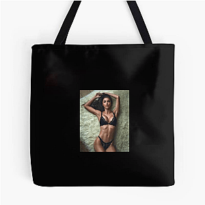 Body Confidence Advocate Anllela Sagra Bags