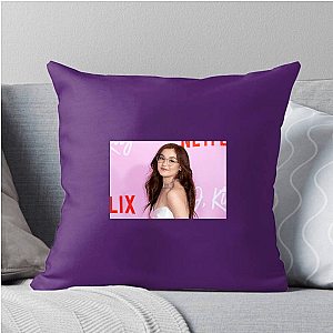 Anna in Main Character Mode Anna Cathcart Pillows Cover