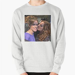 Sendrick Kiss - Anna Kendrick and Brittany Snow Pullover Sweatshirt

becomes: 
 Sendrick Kiss - Anna Kendrick Brittany Snow Pullover Sweatshirt