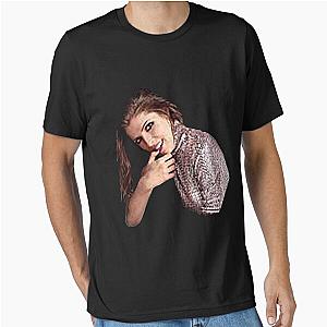 Anna Kendrick Beauty Essential T-Shirt