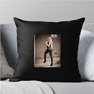 Anna Nyström The Fitness Muse Anna Nyström Pillows Cover