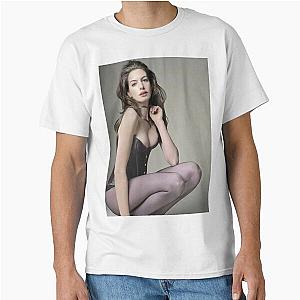 Anne Hathaway Classic T-Shirt