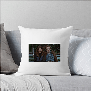 1970s Cinematic Gem Annie Hall Pillows Cover