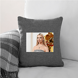 Taylor-Joy Made You Look Anya Taylor Joy Pillows Cover