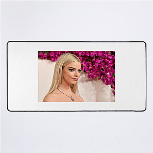This Face? Pure Anya Vibe Anya Taylor Joy Mouse Pads