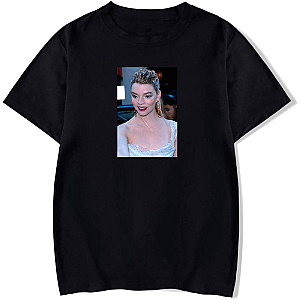 Anya Is the Mood Anya Taylor Joy T-Shirts