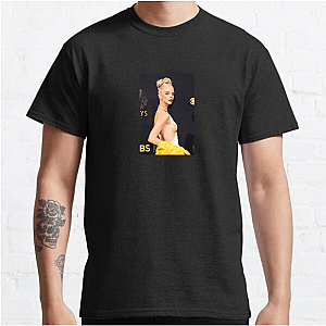 She Haunts in High Fashion Anya Taylor Joy T-Shirts