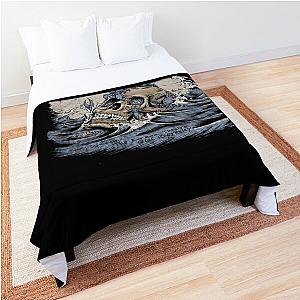 A perfect circle Classic Comforter