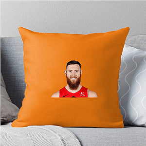 High-Effort Frontcourt Enforcer Aron Baynes Pillows Cover