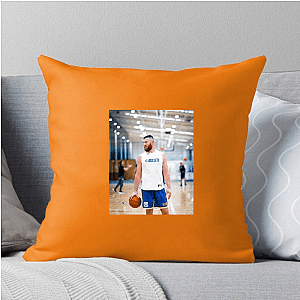 Veteran Locker Room Leader Aron Baynes Pillows Cover