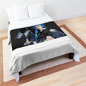 ashnikko Comforter