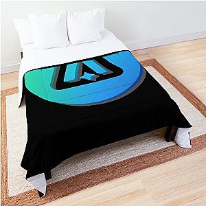 Minimal Astroneer Logo   Classic T-Shirt Comforter