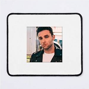 Unhinged but HD Austinshow Mouse Pads