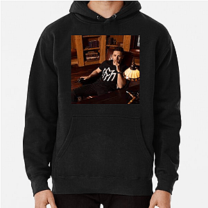 Hot Mess Hosted by Austin Austinshow Hoodies