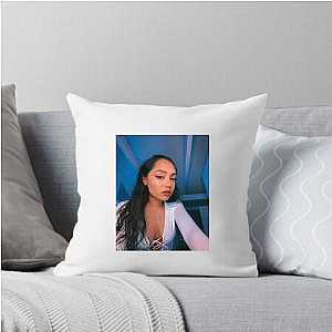 Don’t Flinch. She’s Watching. Avani Gregg Pillows Cover