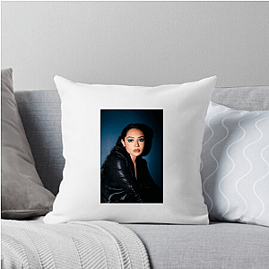 Avani Gregg: Born for the Closeup Avani Gregg Pillows Cover